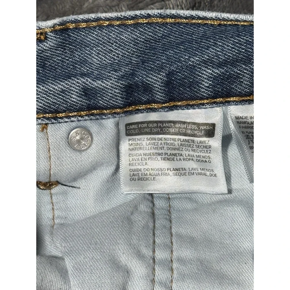 Levi's 505 Jeans Mens 33x27 Light Wash Blue Straight Leg Regular Fit Frayed Hem
